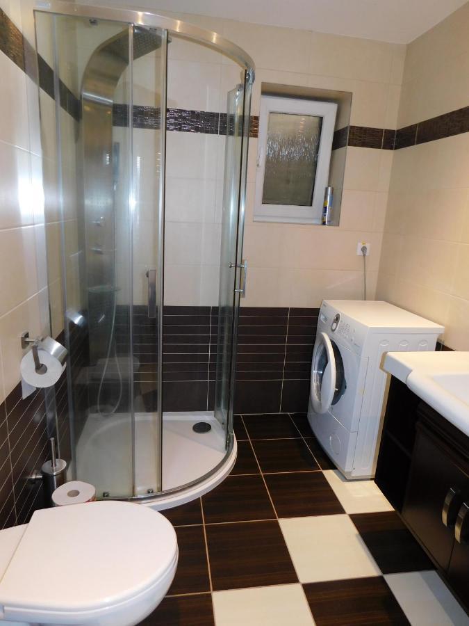 Apartmanovy Penzion บอยนิตแซ ภายนอก รูปภาพ