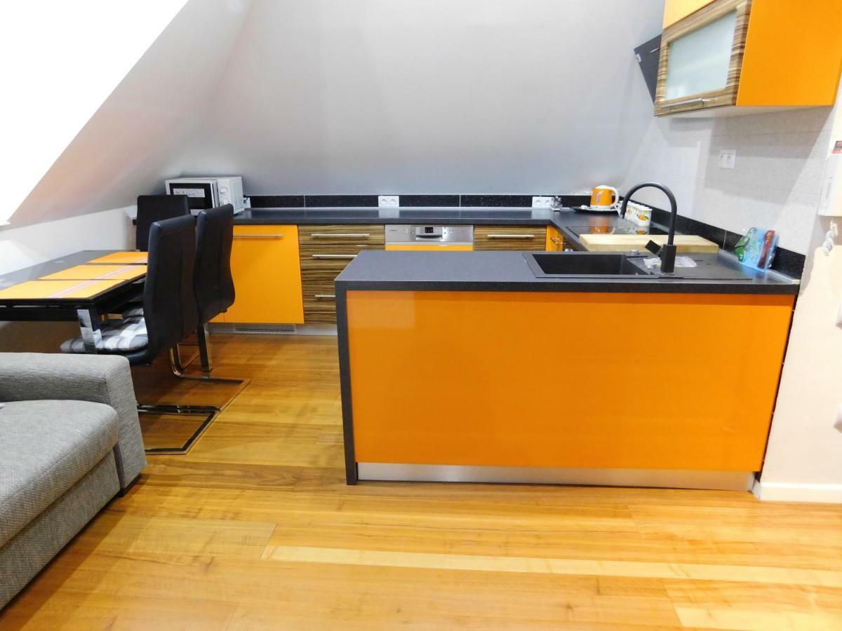 Apartmanovy Penzion บอยนิตแซ ภายนอก รูปภาพ